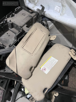 Peugeot 407 sağ Güneşik