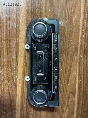 VOLKSWAGEN GOLF 6 KLİMA KONTROL PANELİ