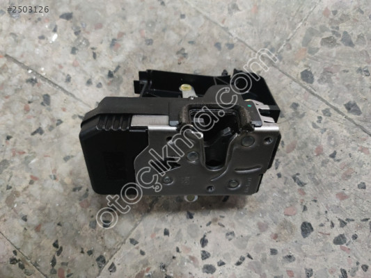 Opel Vivaro Sol Kapı Kilidi