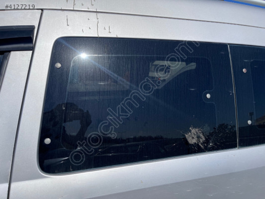 Chery Taxim sol orta kelebek camı