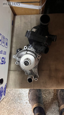 AUDİ A8 SU POMPASI ORJİNAL ÇIKMA