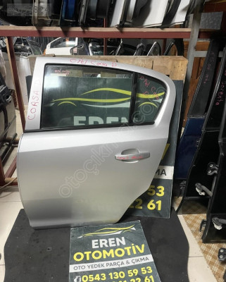 Opel corsa C sol arka kapı orijinal
