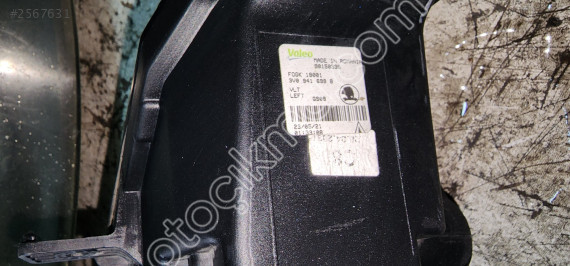 SKODA SUPER B SOL SİS LED 3v0941699b
