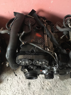 Volkswagen Passat BKP 2.0 tdi motor komple çıkma