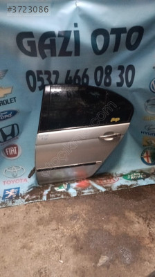 Bmw E46 Modeli İçin Hatasız Sol Arka Kapı Parçası
