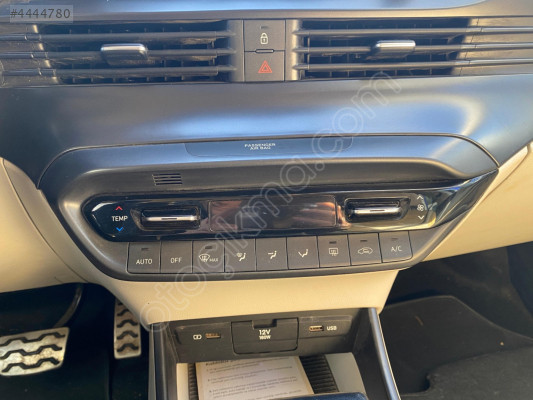 2022 Hyundai Bayon Klima Paneli