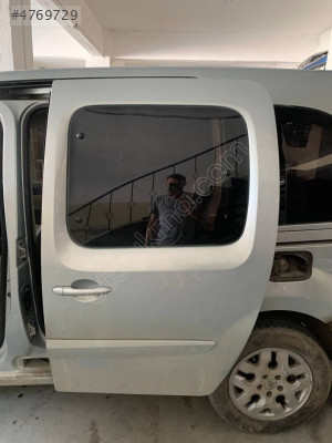 RENAULT KANGOO 3 SOL ARKA KAPI ORJİNAL ÇIKMA
