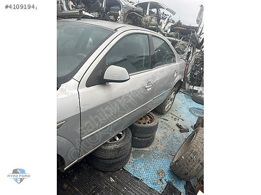 Ford Mondeo 2 Çıkma Sol Arka Kapı