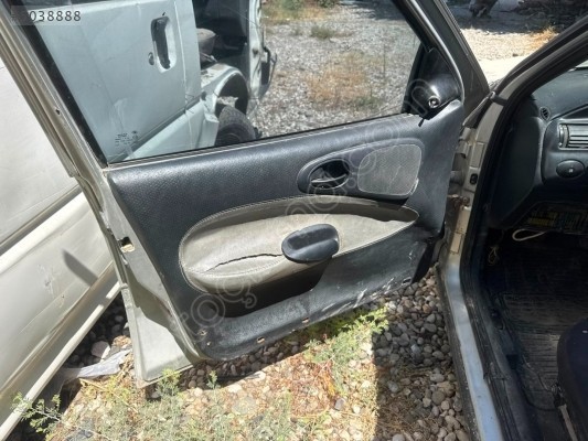 FORD ESCORT SOL ÖN KAPI DÖŞEMESİ 95-00 MODEL ORJİNAL