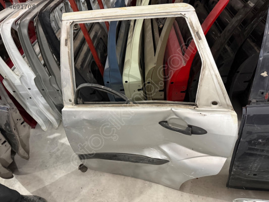 FORD FOCUS 1 1998-2005 ÇIKMA ORİJİNAL SOL ARKA KAPI BD2