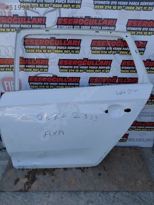 SKODA RAPİD SOL ARKA KAPI