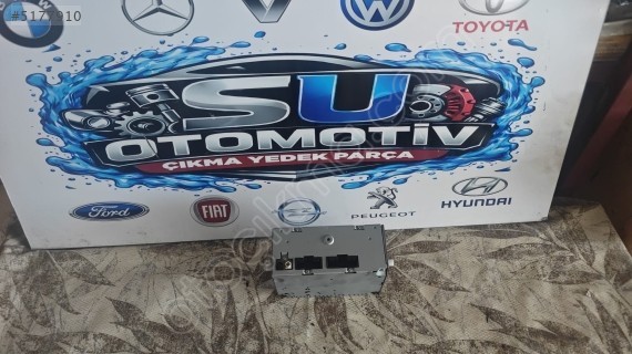 f1BT-18C815-GK  2016 FORD FOCUS 3.5  CD CHANGER