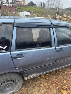Fiat Uno Sağ Arka Kapı