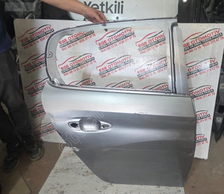 PEUGEOT 208 GRİ SAĞ ARKA KAPI ORJINAL