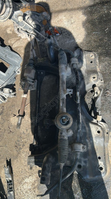 1.3 Fiat Egea direksiyon kutusu