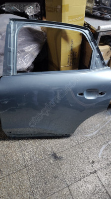 Citroen C4 sol arka kapı