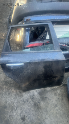 ALFAROMEO 159 sağ arka kapı