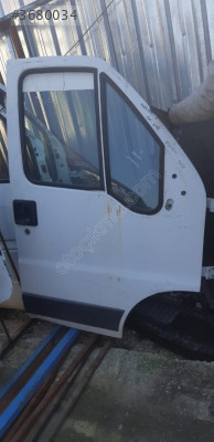 RENAULT MASTER 2 SAĞ ÖN KAPI