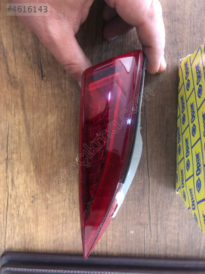 FİAT EGEA ARKA BAGAJ REFLEKTÖRÜ SAĞ