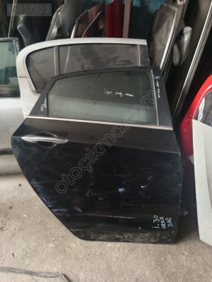 HYUNDAİ İ30 SAĞ ARKA KAPI