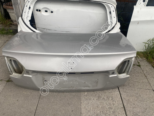 renault fluenc çıkma arka bagaj kapağı