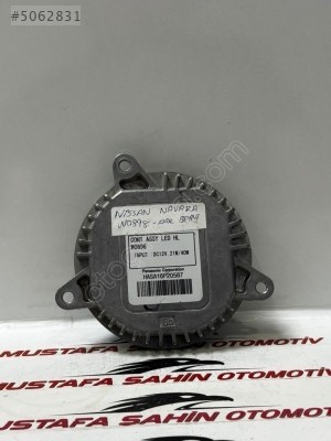 Nissan Navara   Far Beyni W0898