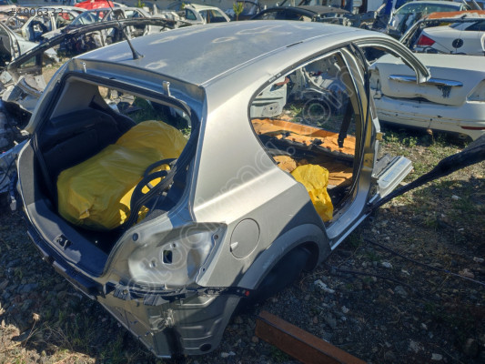 OPEL ASTRA HACKBACK TAVAN ARKA ÇAMURLUK