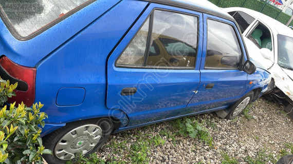 Skoda Felicia sağ arka kapı