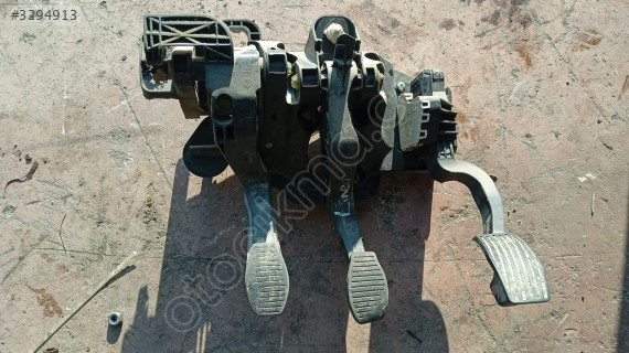 FİAT LİNEA GAZ PEDALI 1.5 DCİ