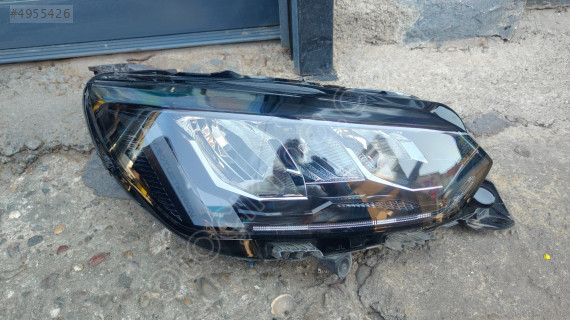 Peugeot 2008 sağ ön far ledli