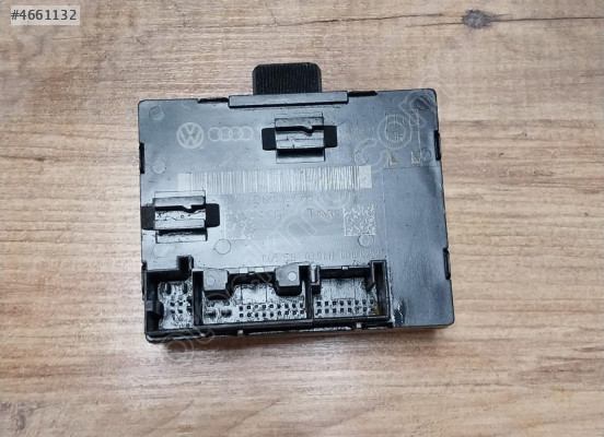 4F0959795Q orj audi a4 a6 Q5 sağ arka kapı beyni