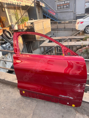Ford Mustang sağ ön kapı