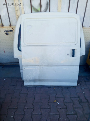 Mitsubishi L300 Sağ arka kapı