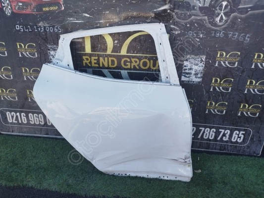 RENAULT CLİO 5 SAĞ ARKA KAPI ORİJİNAL ÇIKMA