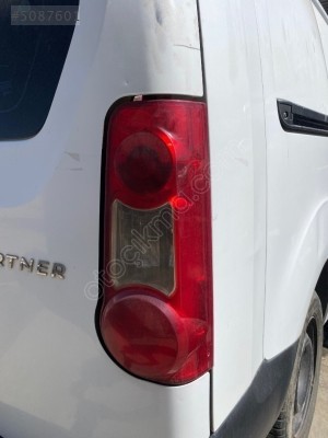 Peugeot partner sağ arka stop