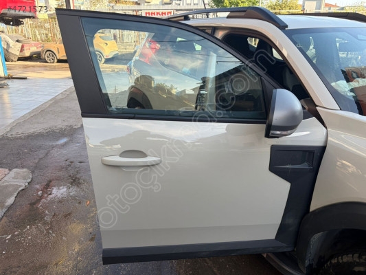 2024 Renault DUSTER Evolution E-Tech SAĞ ÖN KAPI