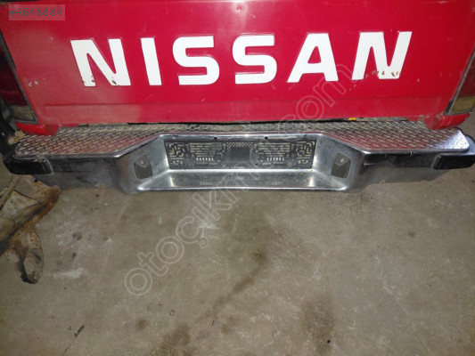 Nissan pikap.2000 model arka tanpon