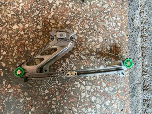 OPEL CORSA B SOL ARKA KAPI CAM KRİKOSU 1996-2000 MODEL