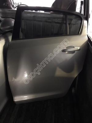 Opel corsa d sol arka kapı dolu hatasız