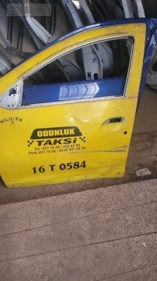 dacia dokker orjınal çıkma sol ön kapı eee