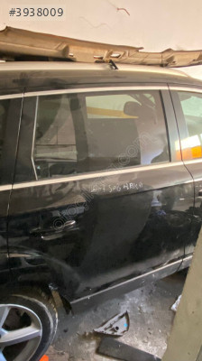 AUDİ Q7 KAPI
