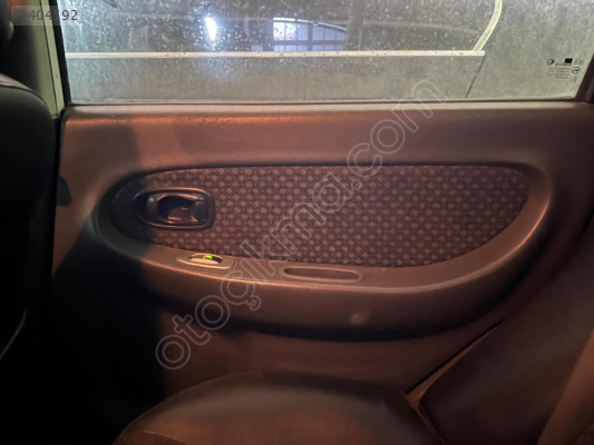 Kia Sephia Sağ Arka KAPI Döşemesi