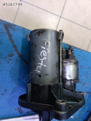FORD FİESTA MARŞ DİNAMOSU