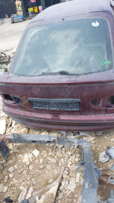 FORD ESCORT BAGAJ KAPAĞI