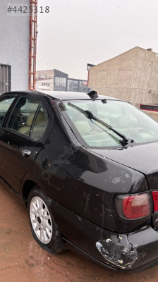 2000 model nissan primera sol arka çamurluk