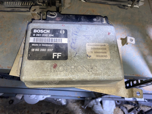 OPEL ASCONA B 2.0 MOTOR BEYNİ ÇIKMA 90280357