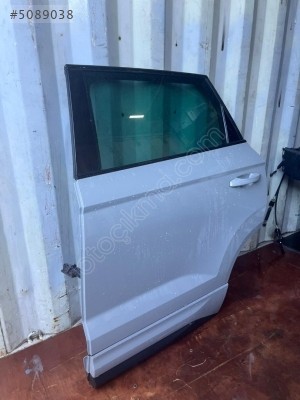 SKODA KAROQ SOL ARKA KAPI HATASIZ DOLU