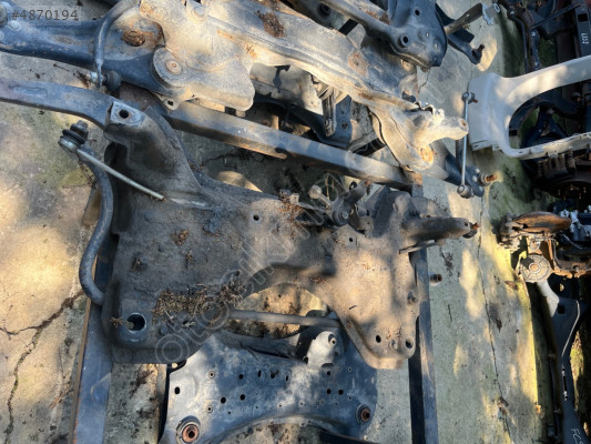 PEUGEOT 206 MOTOR ALT TRAVERSİ