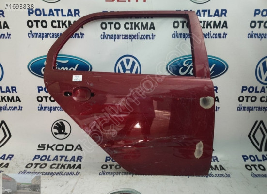 Skoda Fabia sağ arka kapı