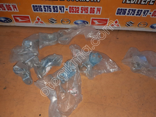 suzuki vitara kapı menteşesi
